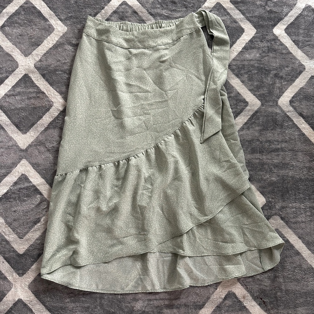 Lauren Conrad midi side zip skirt